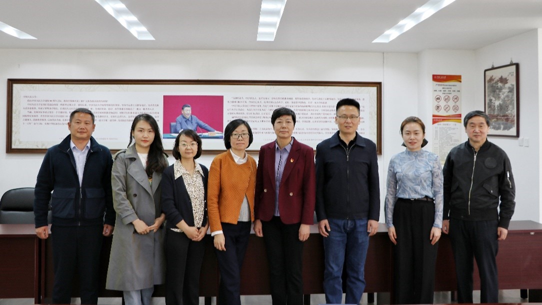 新疆大学5278论坛
来我院调研交流图片2.jpg