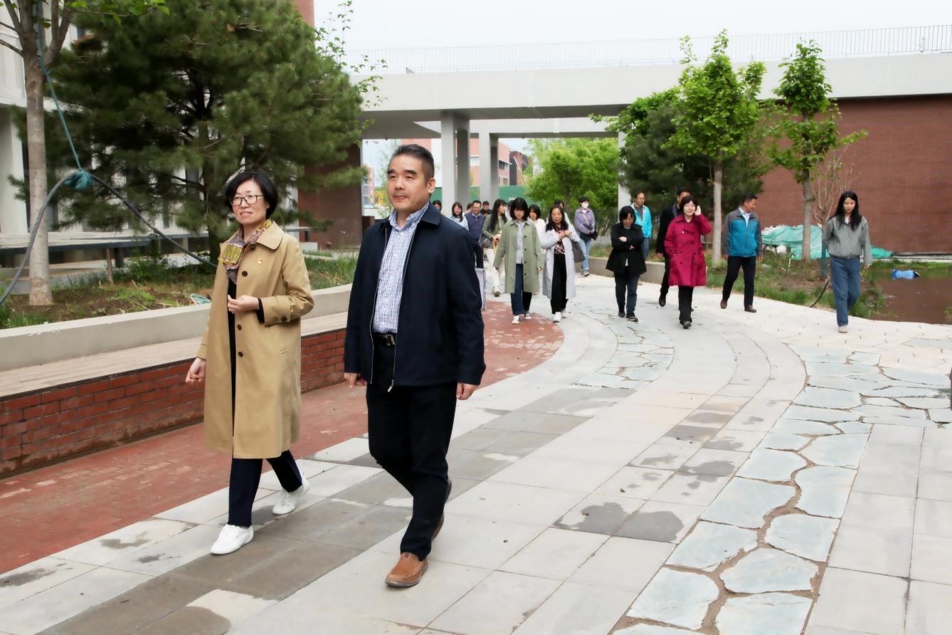 5278论坛
结合实际 扎实开展党纪学习教育 图片10.jpg